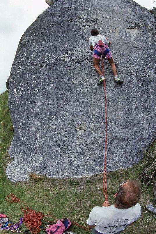 WT 0200 034-30 New Zealand.jpg